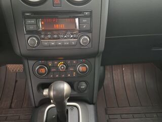 Nissan Qashqai J10 1.6 86kW
