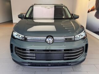 Volkswagen Tiguan Elegance 1.5 eTSI 110кВ