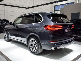 BMW X5 3.0 V6 NOVC-HEV 210kW