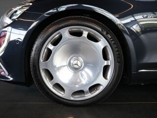 Mercedes-Benz Mercedes-Maybach S650 Two-Tone 6.0 V12 463kW