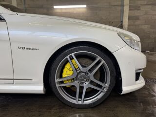 Mercedes-Benz CL 63 AMG 5.5 V8 420кВ