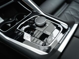 BMW X6 xDrive30d M-Sportpakett Facelift 3.0 210kW
