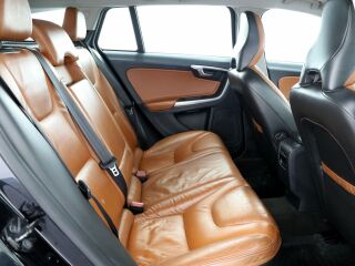 Volvo V60 Summum AWD 4x4 ATM 2.4 D5 151kW