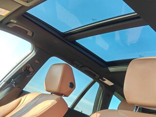 BMW 320 Luxury 2.0 135kW