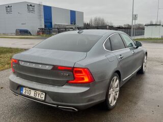 Volvo S90 2.0 173kW