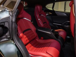 Ferrari Purosangue 6.5 V12 529kW