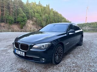 BMW 740 I 3.0 240кВ
