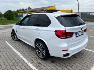 BMW X5 3.0 230kW