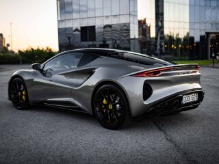 Lotus Emira First Edition 2.0 AMG 268kW