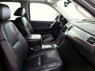 Cadillac Escalade Luxury LPG ATM 6.2 301kW