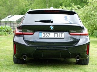 BMW 320 XDRIVE Touring M-Sportpakett MHEV LCI 2.0 140kW