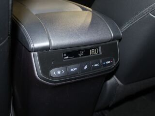 Toyota Highlander Executive AWD 2.5 140кВ