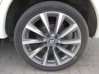Nissan Qashqai 4WD Tekna 1.7 dCi 110kW