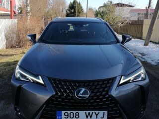 Lexus UX 250h 2.0 112кВ