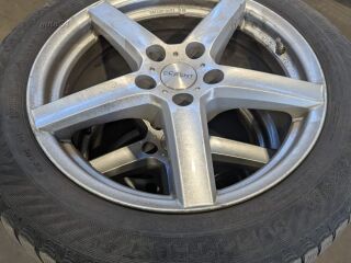Lexus ES 300h 2.5 131kW