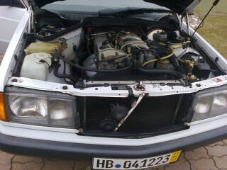 Mercedes-Benz 200 190D 2.0 55kW