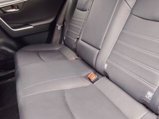 Toyota RAV4 Premium Plus 131кВ