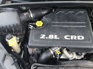 Lancia Voyager LUXURY STOW N GO SWISS GOLD S LINE EDITION 131kW