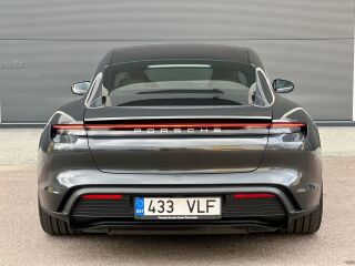 Porsche Taycan 4S Performance Battery Plus 420kW
