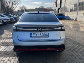 Volkswagen ID.7 PRO 210kW
