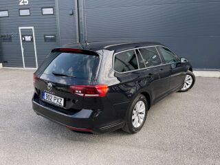 Volkswagen Passat Variant Business Facelift DSG Polar+ 2.0 TDI 110kW