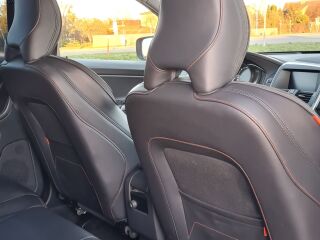 Volvo XC60 OCEAN RACE 2.4 162kW