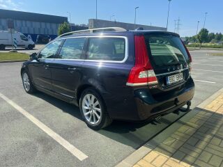 Volvo V70 Inscription 2.4 133кВ