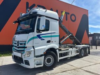 Mercedes-Benz Actros 2558 6x2*4 425kW