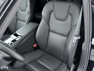 Volvo V60 AWD T6 H&K   DARK PLUS XENIUM INTELLI SAFE PRO 2.0 Long Range T6 plug in 293kW