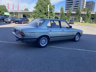 BMW 525 2.5 110кВ