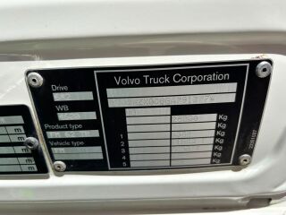 Volvo FM 450 6x2*4 338кВ