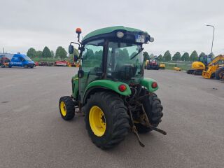 John Deere 3720