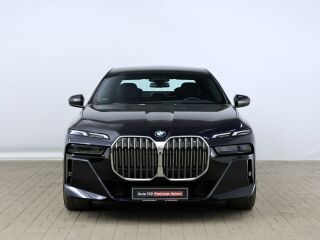 BMW 740 d xDrive M-Sportpakett 3.0 210kW
