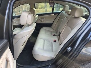 BMW 530 3.0 180kW