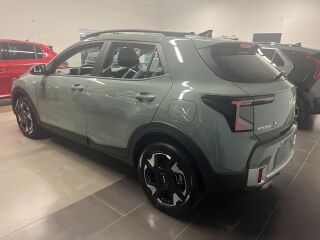 Kia Stonic LX Plus 1.0 T-GDI 74kW