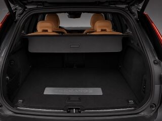 Volvo XC60 AWD Luxury Ultimate Style Dark MY24 2.0 T6 Twin-Engine PLUG-IN-HYBRID LONG RANGE 293kW