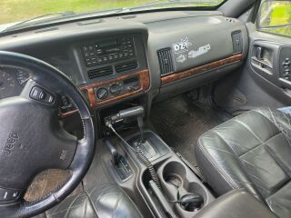 Jeep Grand Cherokee V8 5.2 V8 158kW