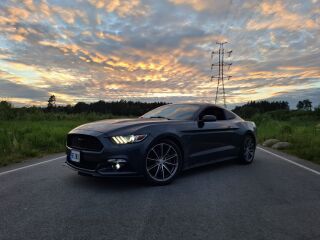 Ford Mustang EcoBoost 2.3 227kW