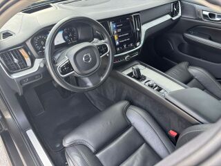 Volvo V60 Cross Country AWD Inscription KERS 2.0 145kW