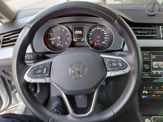 Volkswagen Passat Business 1.5 TSI 110kW