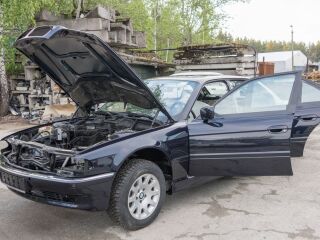BMW 740