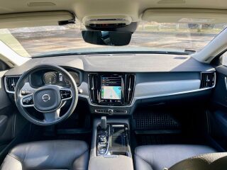 Volvo V90 awd-recharge T6 twin engine plug in hybrid 250kW
