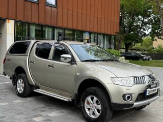 Mitsubishi L200 4x4 2.5 100kW