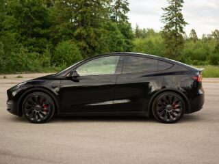 Tesla Model Y Performance 363кВ
