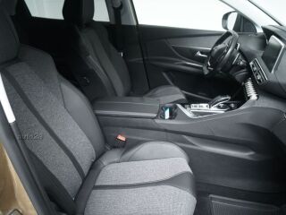 Peugeot 3008 Allure PureTech 1.2 96kW
