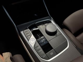 BMW 330 e plug-in M-Sport 2.0 215kW
