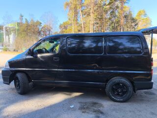 Toyota Hiace 2.5 70kW