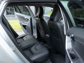 Volvo V60 Elegance Facelift Line 2.0 133kW