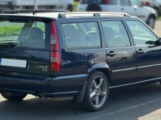 Volvo V70 R AWD 2.3 184kW