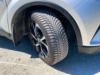 Toyota C-HR FWD Multidrive S Style 1.2 R4 16v 85кВ